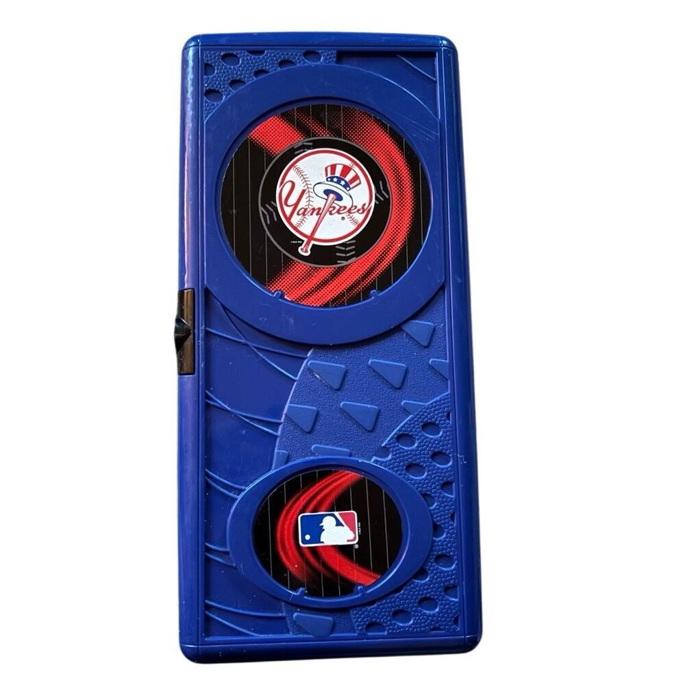 Vintage 1999 New York Yankees MLB Suncast Mini Locker CD Storage Case 13 Inch⁠